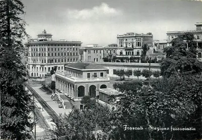 Bilhete postal moderno Frascali Estação Fezzoviazia