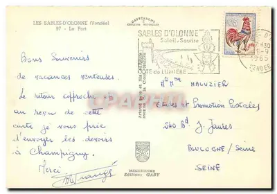 Port Les Sables-d'Olonne — widok z nabrzeża i statków — Gaby — Rewers