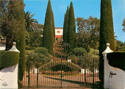 Portal de um jardim em Yakymour — editor Simba x, número de série 3681-10