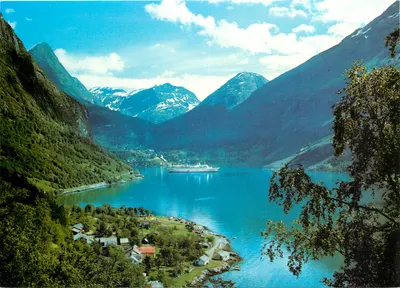 Geiranger — Noruega — Grande Camping, Nr. 7