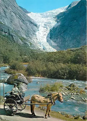 Glaciar de Briksdalsbreen — Olden, Noruega — Editor Normann, N°37-39