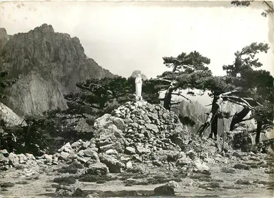 Estátua de Nossa Senhora das Neves — Col de Bavella (1340 m) — Editor N. C. Miramonte, Bastia
