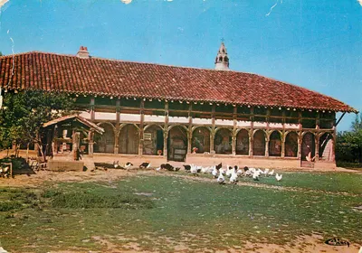 Fazenda Bressane — com Lareira Sarrasina — n°3
