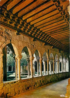 Fréjus (Var) — Claustro e teto pintado da catedral Notre-Dame (dedicada a São Etienne) — Impressor Mâcon