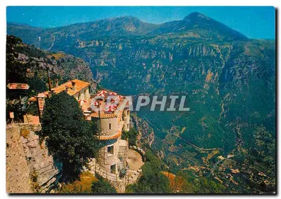 Vue panoramique de Saint-Cézaire-sur-Siagne — Côte d'Azur — Les Éditions Gilletta