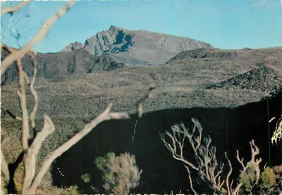 Widok na Piton des Neiges — Réunion — Wydawnictwo Henri GANOWSKI