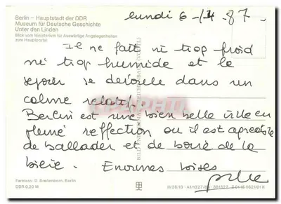Berlim — Capital da RDA — Museu para a História Alemã Unter den Linden — Visão do Ministério dos Assuntos Estrangeiros para o Portal Principal — Verso