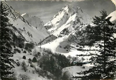 O Pic du Midi de Bigorre no inverno, visto da estrada — Éditions ALIX, n° 3084