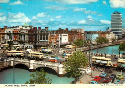 Ponte O'Connell, Dublin, Irlanda — Foto P. O'Toole, John Hinde Studios