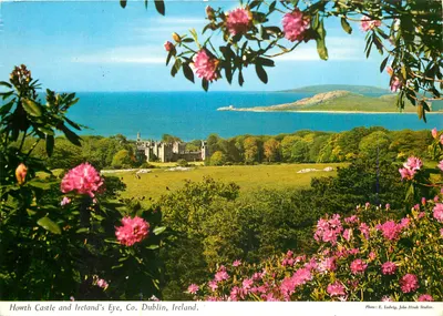 Howth Castle e Ireland's Eye, Condado de Dublin, Irlanda — Foto: E. Ludwig, John Hinde Studios