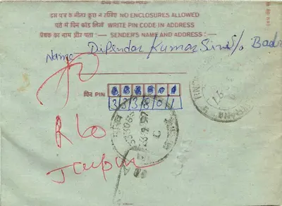 Carta postal interna indiana — Entrega em Badarpur — selo 75 pence — Verso