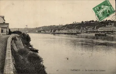Saumur — A Loire e os Coteaux — CTA Postes 47