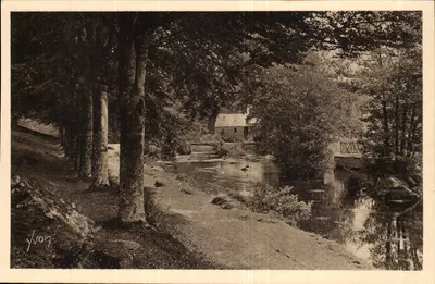Ponte Aven (Finistère) — A Aven no Bosque de Amor — Edições de Arte Yvon