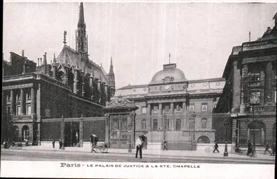 Paris — O Palácio de Justiça & a Santa Capela