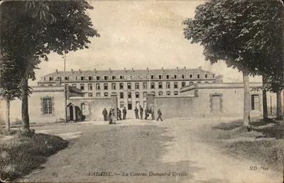 Falaise — A Caserna Dumont-d'Urville — ND Phot