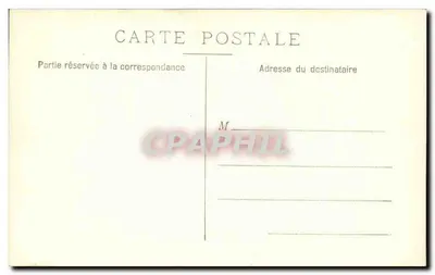 Grupo de pessoas em trajes variados — cena de rua — Verso
