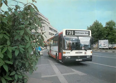 Ônibus 6718 — Modernos ônibus da Rheinbahn — Daimler-Benz