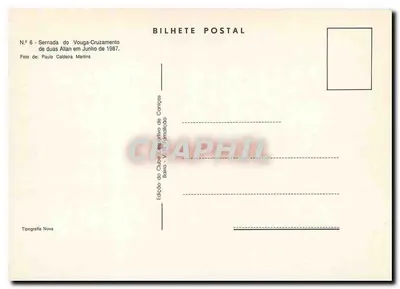 Stacja w Cantinha — dwa pociągi z czerwono-białymi pasami — wydanie Klubu Historiador de Cantigos — Rewers