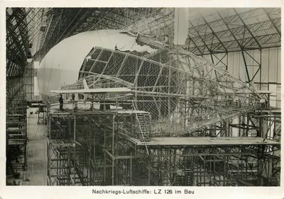 LZ 126 em construção — Navios-aéreos pós-guerra — Zeppelin-Verlag