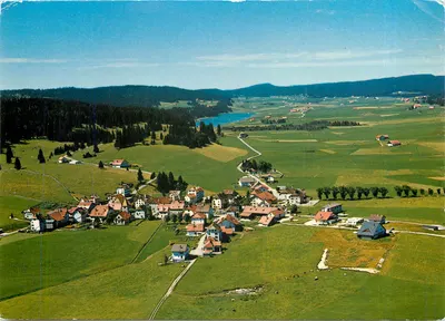 La Brevine e o Lago dos Taillières — Alt. 1046 m — Edição Deriaz, Suíça, n° 13250