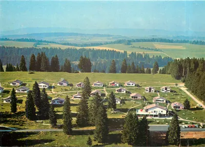 Montfaucon 1008 m, Franches-Montagnes — Centro de férias da Caisse suisse de voyage — Edição Caisse suisse de voyage, foto Berne
