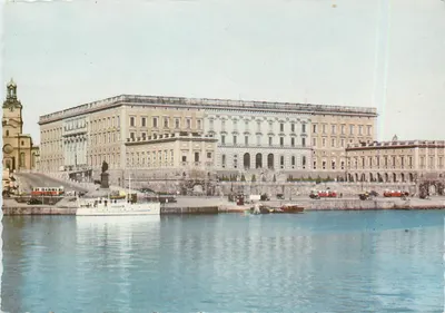 Estocolmo. Palácio Real — vista do palácio real — editor F. 2063