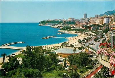 Mônaco — A Praia do Larvotto e o Forte Antoine — Edições Molipor