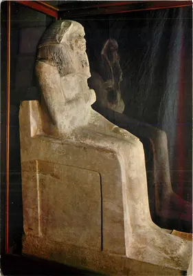 Estátua em calcário do rei Zoser — 3ª Dinastia — Museu Egípcio, Cairo