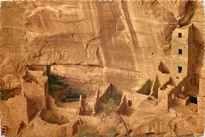 Square Tower Ruin — Parque Nacional Mesa Verde — Pub. by Mesa Verde Co. Mesa Verde National Park, Colo. 81330