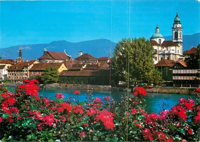 Solothurn — vista da catedral de São Ursino e do rio Aare — editor Photoglob AG, Zurique