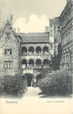 Heidelberg — Parte no Schlosshof — Verlag von Jul. Weitstein Naofl.