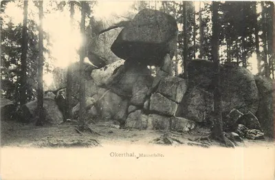 Okerthal, Mausefalle — paisagem de rochedos em uma floresta — Nordwestdeutscher Kunstverlag, n° 2027