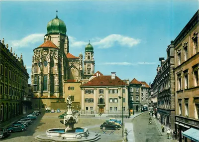 Passau — Residenzplatz — Schöning Farbkarte n° 302-1