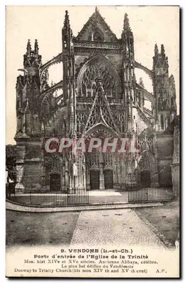 Vendôme (Loir-et-Cher) — Porta de entrada da Igreja da Trindade, antiga abadia, edifício gótico dos séculos XIV e XV — A. Papeghin, Editor, Tours
