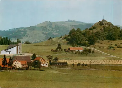 Wachtküppel (Lausbub der Rhön) — com Cabeça de Cavalo e Wasserkuppe — editor Metz, n° 1066 G 105