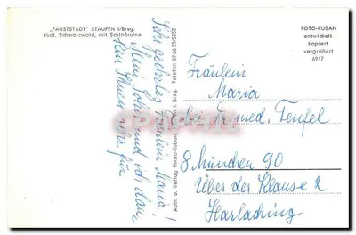 Fauststadt Staufen i. Brsg. — widok panoramiczny z zamkiem na wzgórzu — FOTO-KUBAN — Rewers