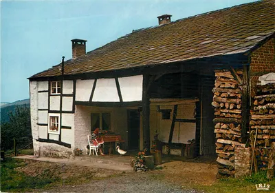Casa ardennesa com colunas — editor Thill, Bruxelas — n° BJ 4