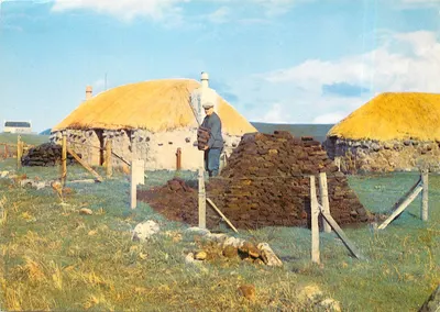 Casa de Telhado de Croft — Editor J Arthur Dixon, n° PSO/83803