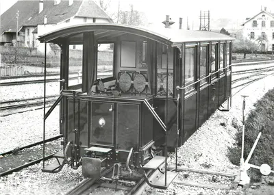 Samochód zgodnie z AS 11 (dawniej C 28) w Yverdon — W 1897 — Wydawnictwo YSteC
