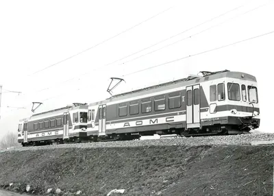 Automotrices BDeh 4/4 2 et 1 obok mostu nad Rynem — próby obciążenia — Foto G. Hadorn 184.5 AOMC