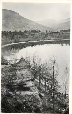 Lago d'Issarlès — Ardèche — Editor Marten Drémond