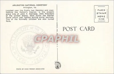 Túmulo do Presidente Kennedy — Cemitério Nacional de Arlington — editor Casca Inc. n° K-17439 — Verso