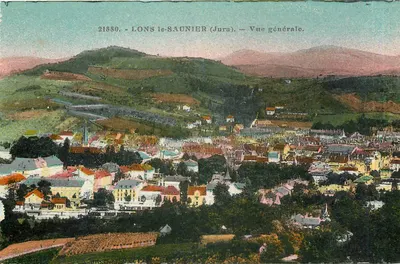 Lons-le-Saunier (Jura) — Vista geral — Éditions C. L. B. Basançon, n° 21880
