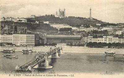 LYON - Palais de Justice et Côteau de Fourvière - LL