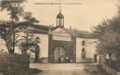 Abadia de la Meilleraie — O portal de entrada — Editor: Vahiteaubriant