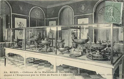 Rueil - Château de la Malmaison - Surtout de table donné à l'Empereur par la Ville de Paris à l'occasion du Sacre