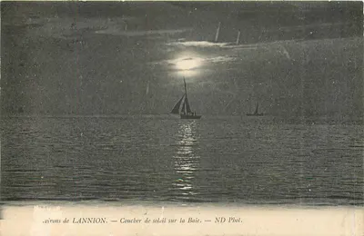 LANNION — Pôr do sol sobre a Baía — ND Pbot.