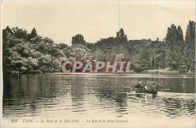 LYON — Le Parc de la Tête d'Or — Le Lac et le Pont Converl