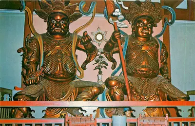 Deuses do Céu, ventos Leste e Oeste, chuva e dragão — Mosteiro Kek Lok Si, Penang