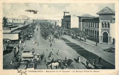 Casablanca - Boulevard do 4º Zouaves - A Banca de Estado do Marrocos — editada por Louys